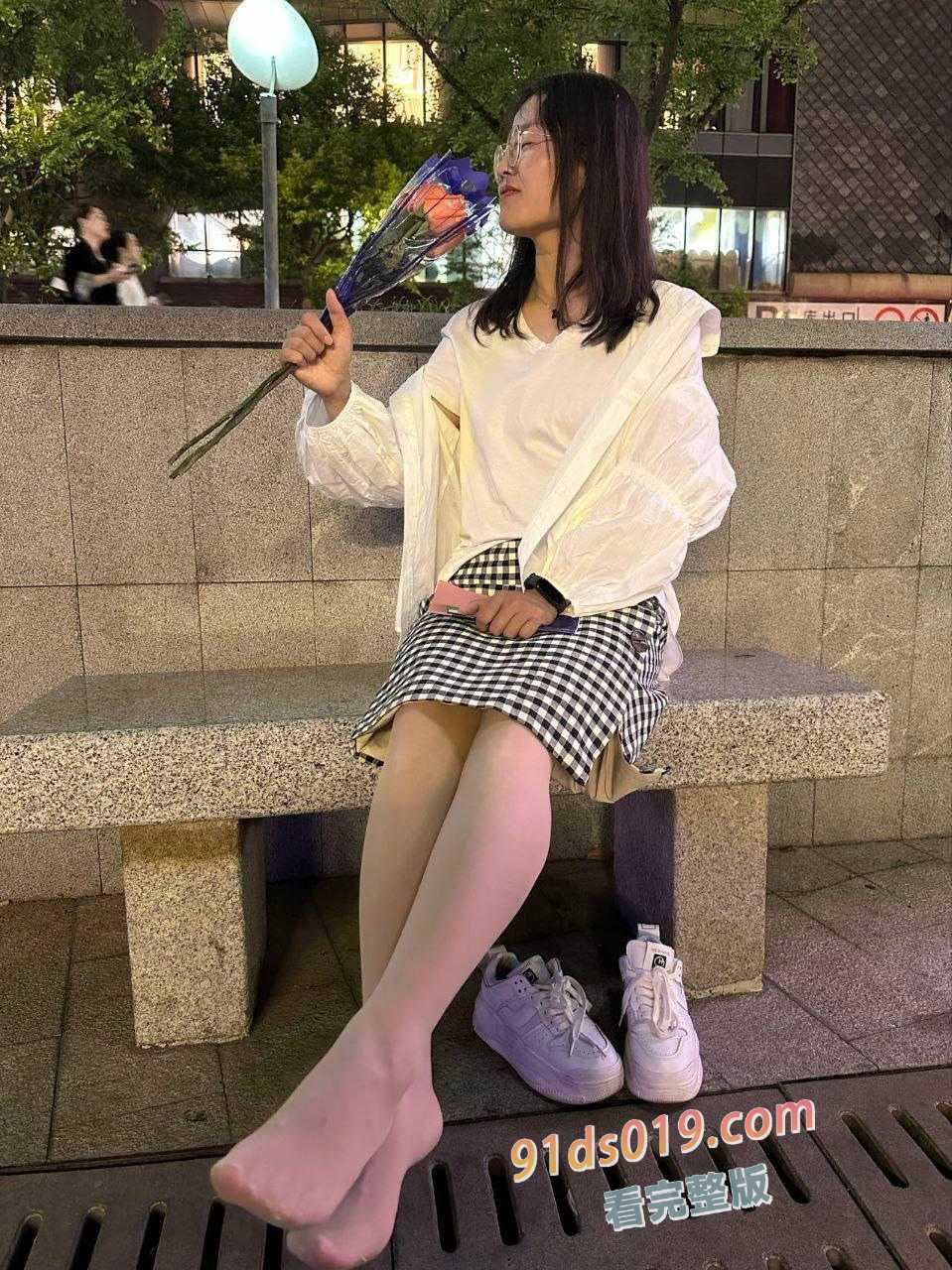 贵州贵阳中学老师 俞小燕表面端庄，人前老师，人后母狗 这反差太大了！ 图5