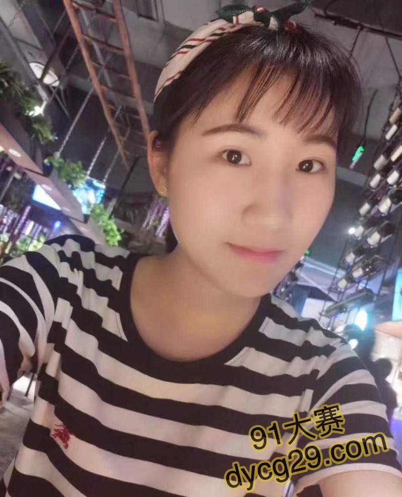 广西大学男生记恨前女友无缝对接新对象 愤怒曝光与骚母狗前女友做爱视频 图1