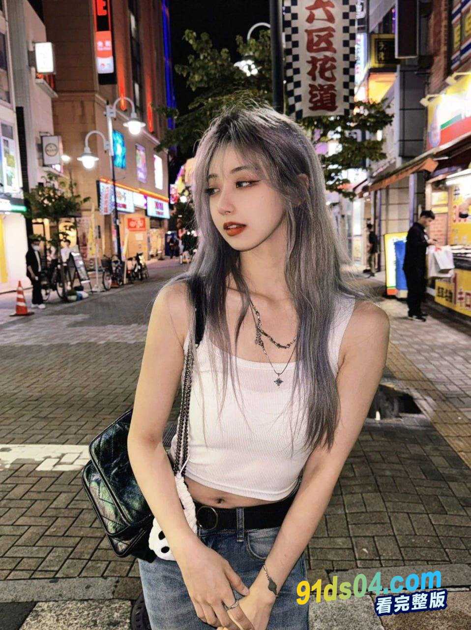西安 极品女神刘嘉欣，现役Kpop女团成员，下海做伴游，5天3W，162的身高的极品炮架子，看起来身材不错，毕业于西安师范大学！ 图3