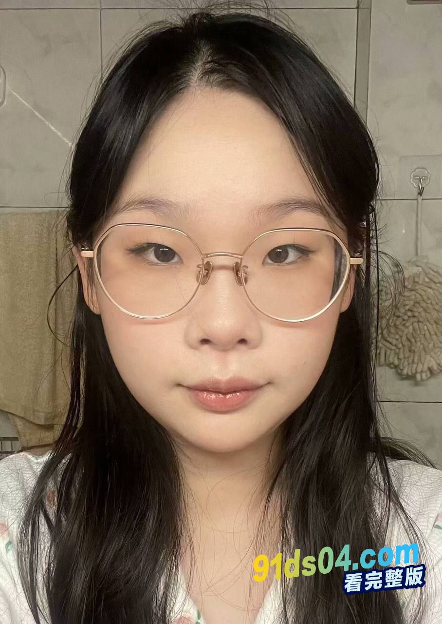 江苏健康学院南京市第一医院实习护士 李奕萱 背着男友与别的男人偷情 被男友曝光裸聊视频 图7