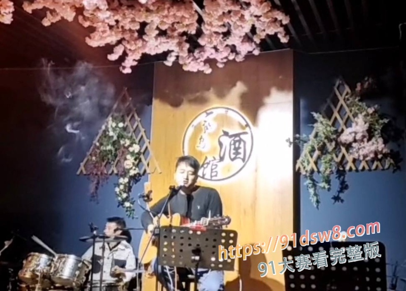 民谣歌手咆哮的 老赵 隐婚骗炮被举报 瞒着妻子骗感情骗炮 女子实锤聊天记录曝光 网红歌手翻车！ 图9