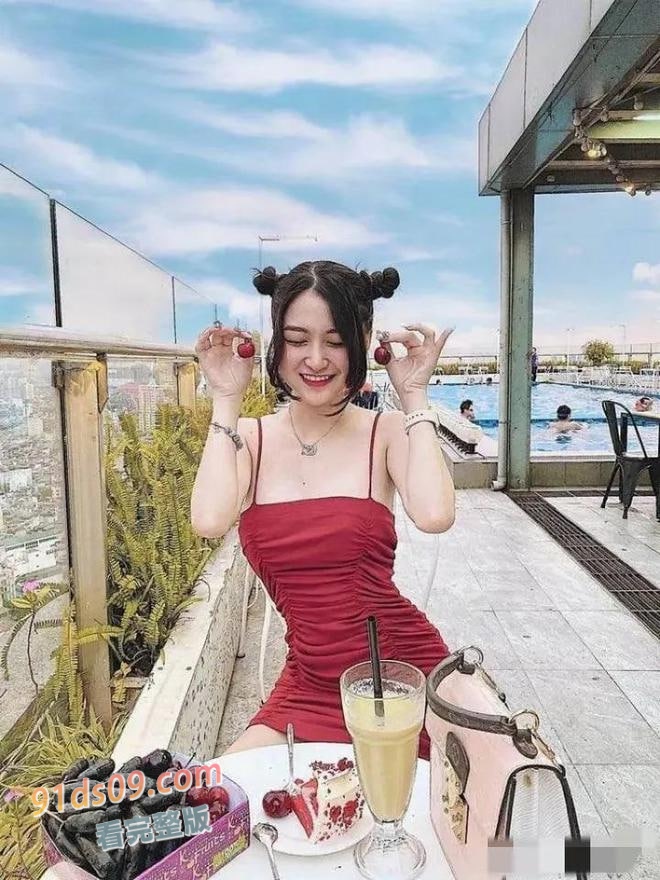 越南新生代女明星武氏英书私密照片被泄露，引发越南网友热议 图6