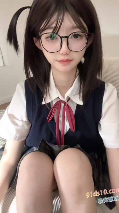 抖音40多万粉丝网红 美羊羊桑 铁粉空间才能看的福利 各种丝袜玉足诱惑 图2