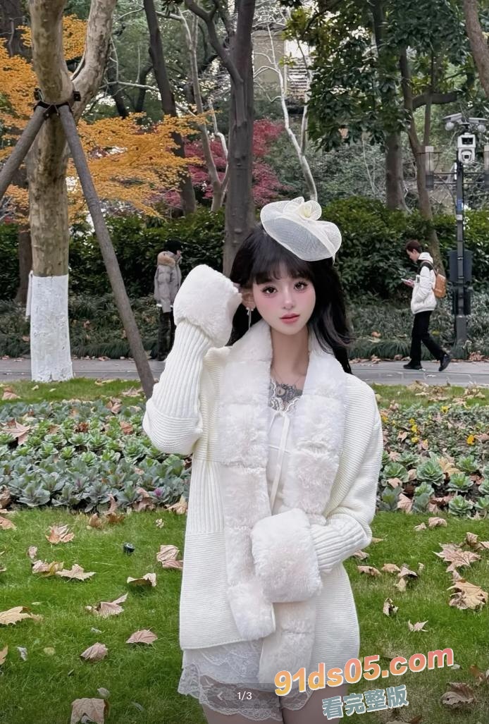 广东 东莞 夜场女DJ 刘晓露 恋爱期间出轨，经常圈老板们的钱遭金主曝光，18岁的小母狗有钱就能操！ 图8