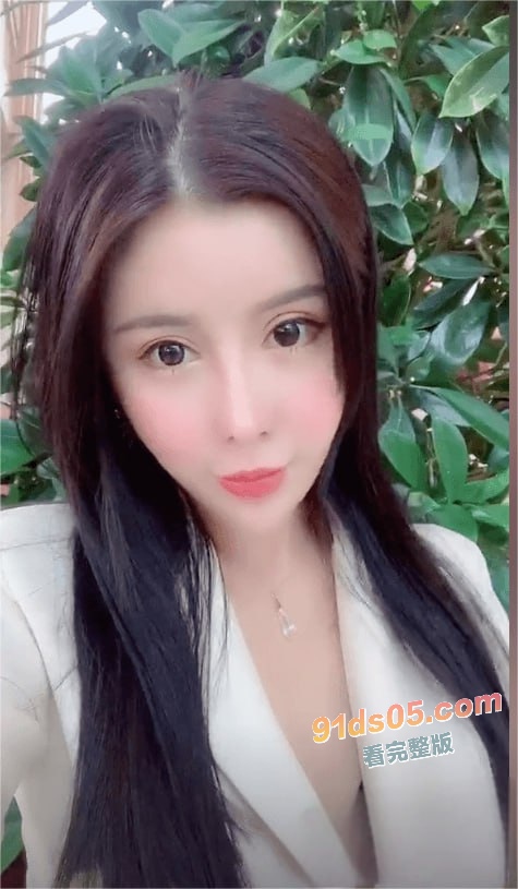 抖音161W粉丝女网红 猪小七跟金主爸爸的裸聊自慰视频曝光 ，后改名田雨馨sunny 图4