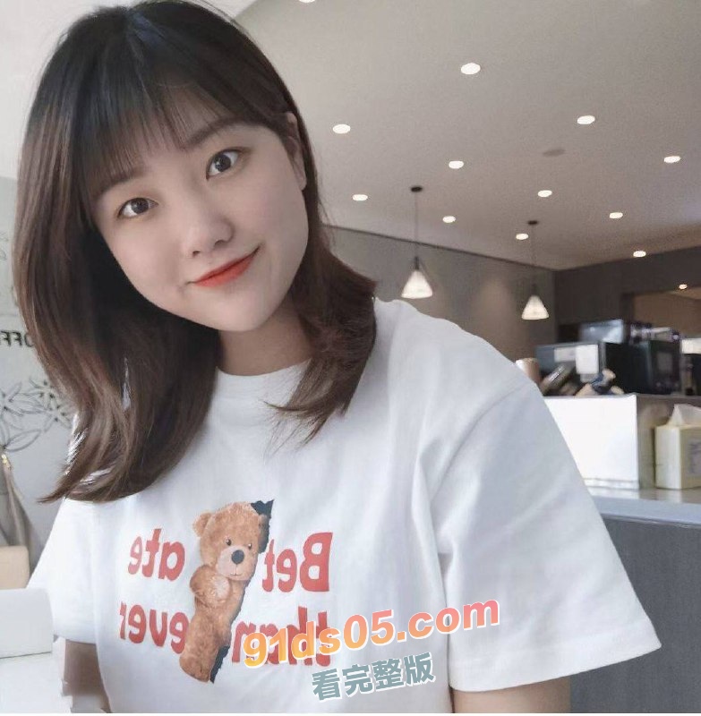 北农林科技大学 女大学生 杨琪萱 被学长PUA自拍裸照 然后带到酒店爆操！ 图2