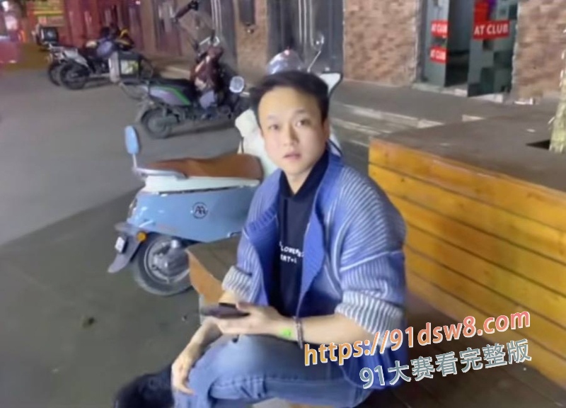 民谣歌手咆哮的 老赵 隐婚骗炮被举报 瞒着妻子骗感情骗炮 女子实锤聊天记录曝光 网红歌手翻车！ 图3