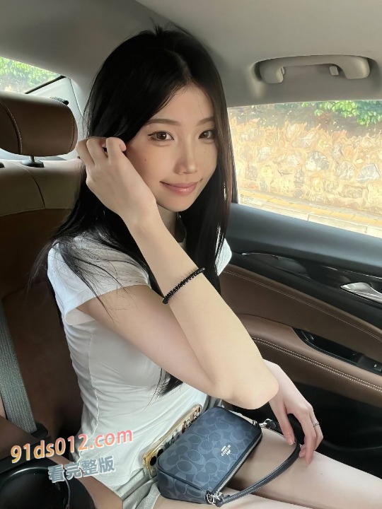 湖南长沙大学 苗娇娇，天生自带骚货属性 爱吃男朋友的大鸡巴，欲求不满的样子真反差！ 图5