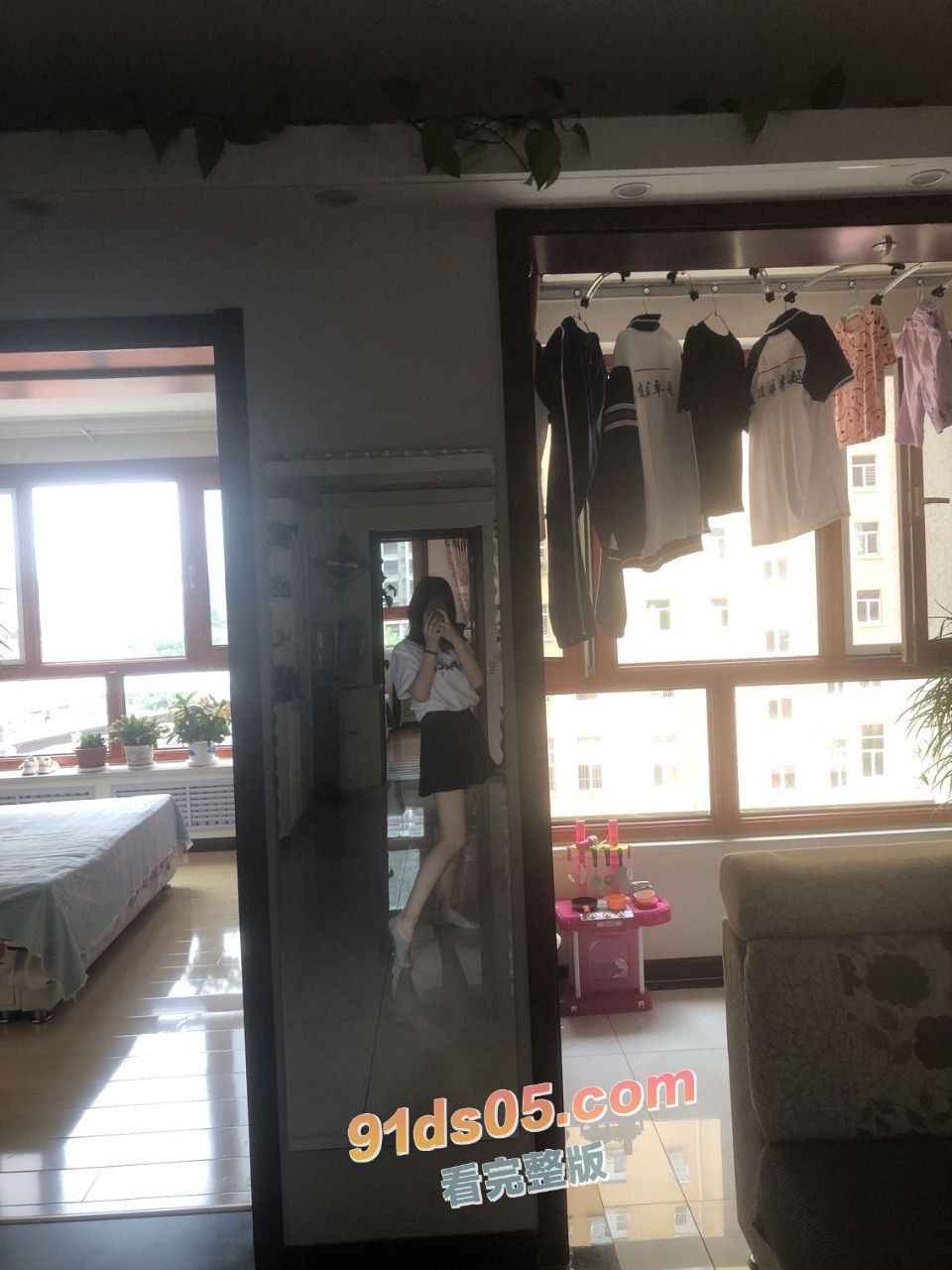 大神假装外国人在小红书撩妹 集美们主动聊骚甚至发自慰视频勾引大洋屌 看见洋麻雀就沦陷！ 图1