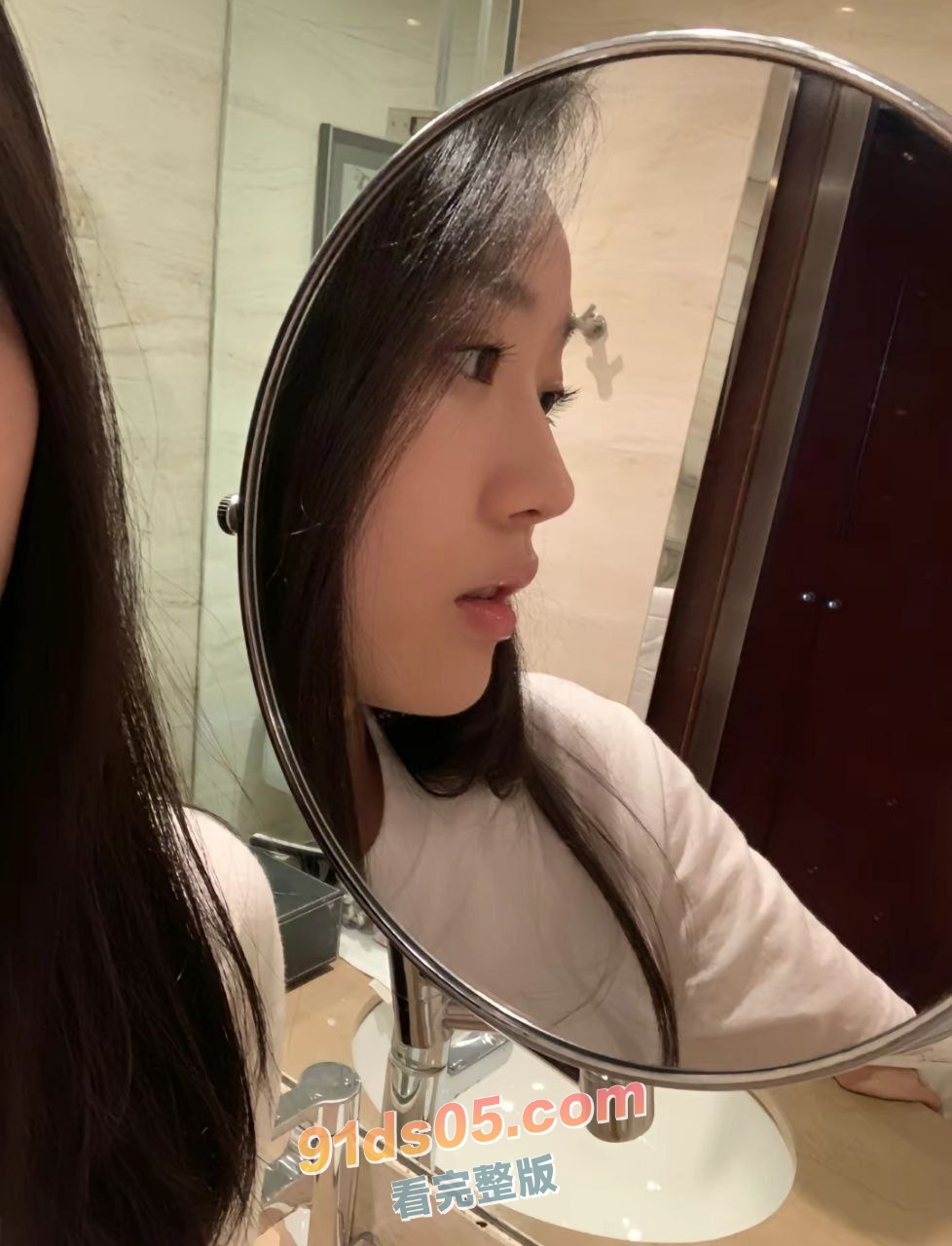 金主曝光自己曾经包养的厦航反差空姐 性欲极强女上位超级猛烈 骚到了极点！ 图2