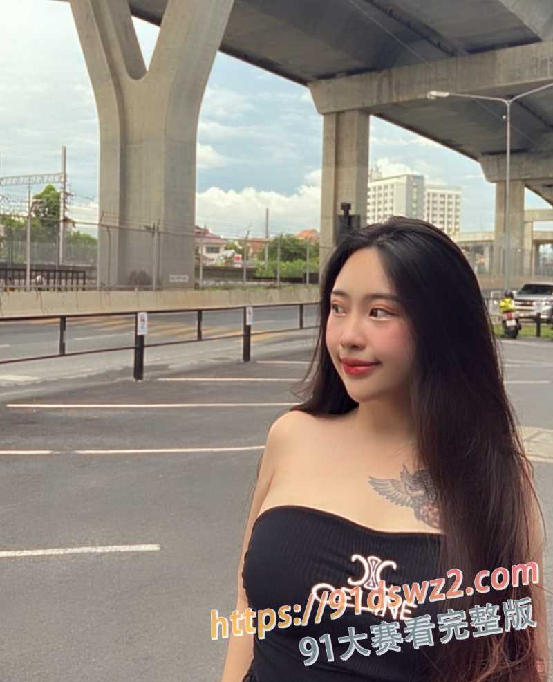 极品颜值网红 Chyi Jun 与前男友自拍视频 露脸口交乳交 肉棒直插怕痛 图2