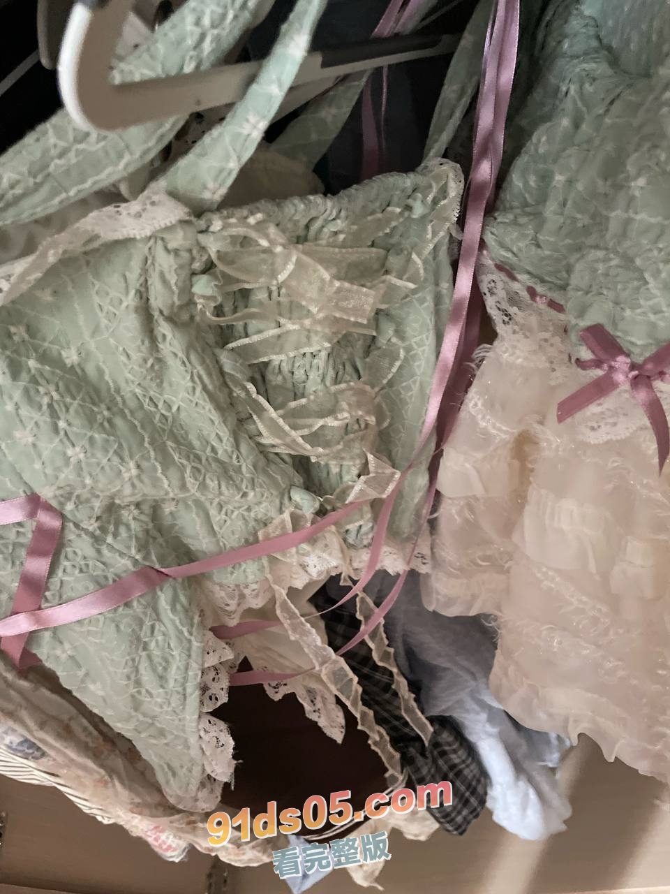 南京艺术学院高颜值反差小学妹 孟馨予 遇人不淑 被渣男抛弃后曝光性爱视频！ 图8