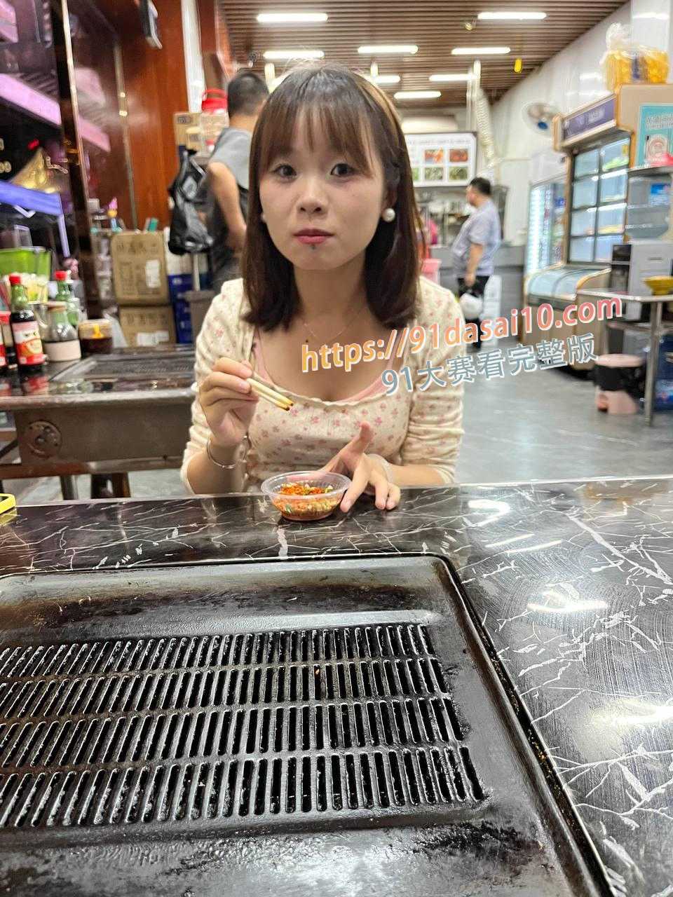 贵州遵义王萍娟劈腿约炮体育生，粉嫩奶子翘臀酒店骚操～ 图2