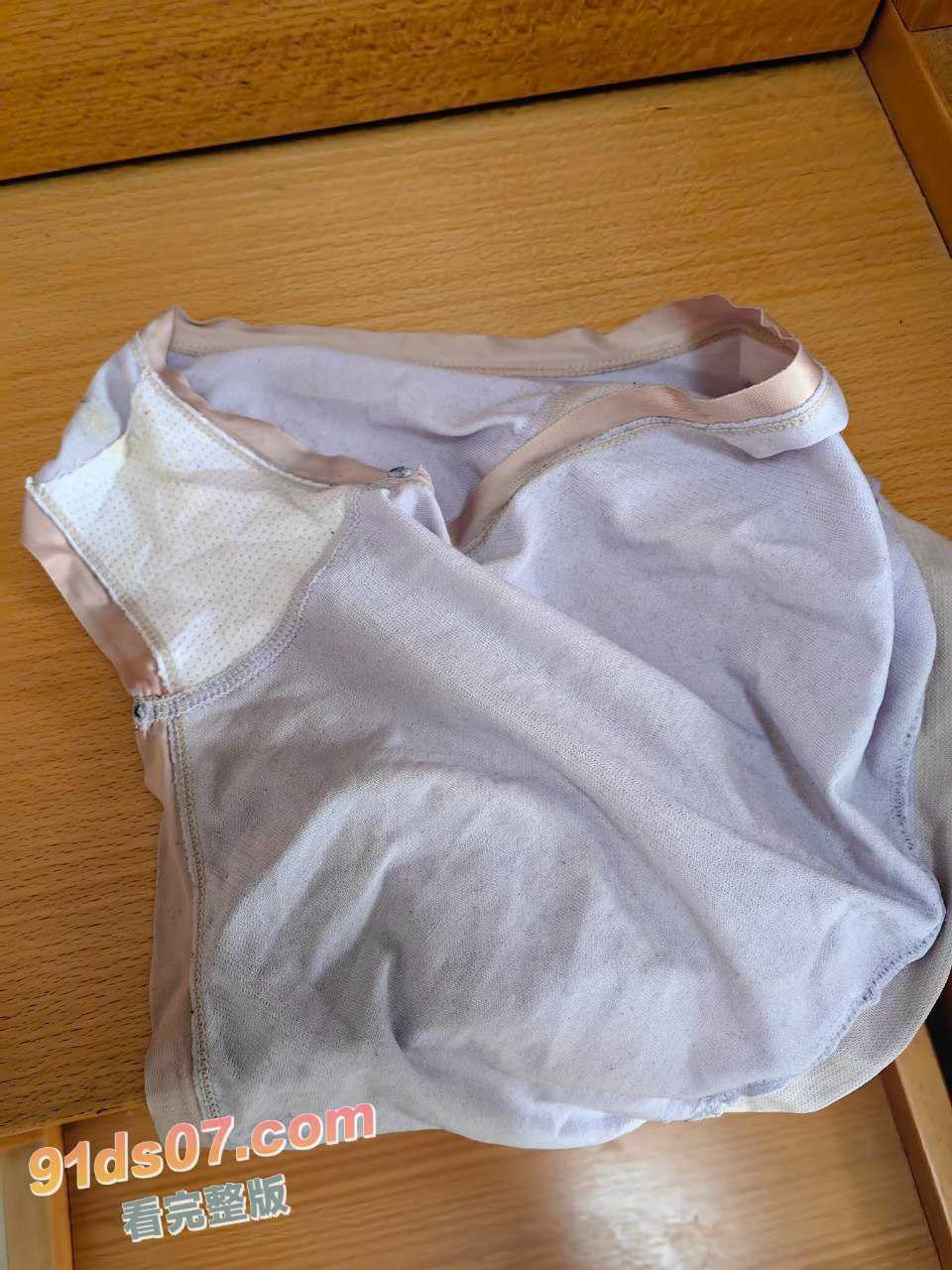 安徽宣城微胖小母狗 熊启雯 遭未婚夫偷拍并曝光洗澡视频 妹子长得一般当个泄欲神器倒是不错