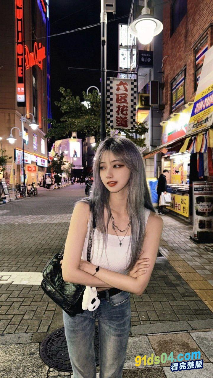 西安 极品女神刘嘉欣，现役Kpop女团成员，下海做伴游，5天3W，162的身高的极品炮架子，看起来身材不错，毕业于西安师范大学！ 图4