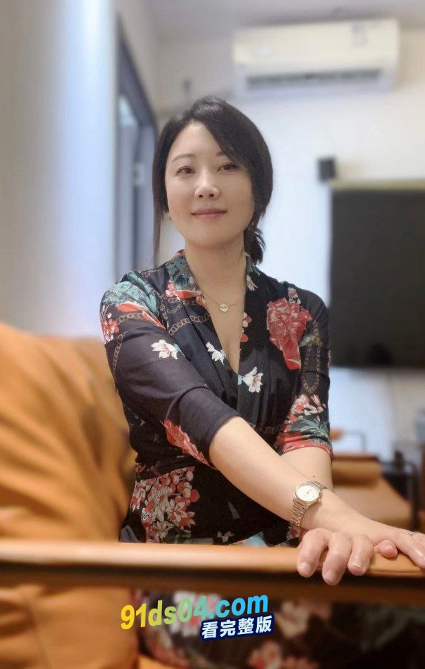 超有气质嫂子以身抵债 嫂子的肉体诱惑无人抵挡 500一次价格公道相当良心 图6
