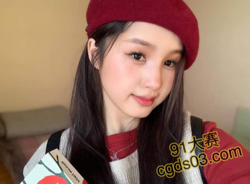 辽宁沈阳音乐学院 李艳秋 被大一新生初开苞 疼到怀疑人生 哭的声嘶力竭想要停下