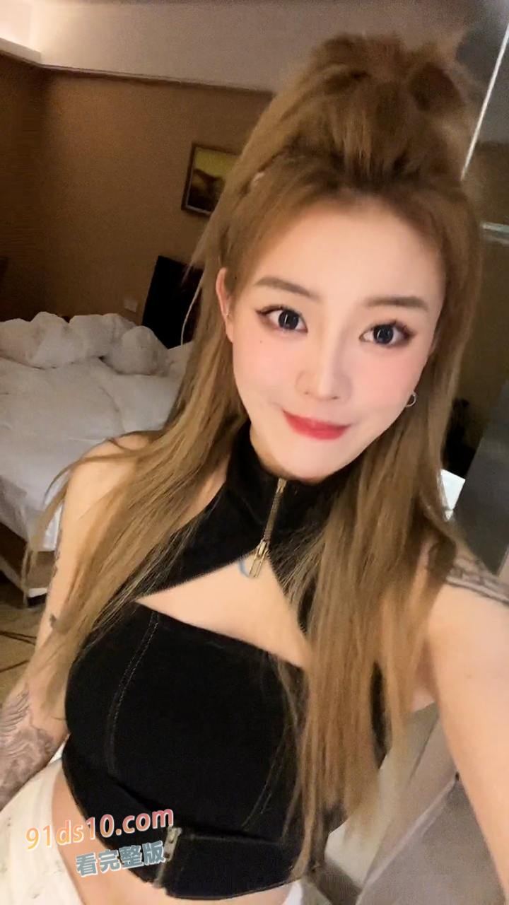 抖音百万粉丝网红DJ美羊羊私密视频流出，惊爆全网！ 图2