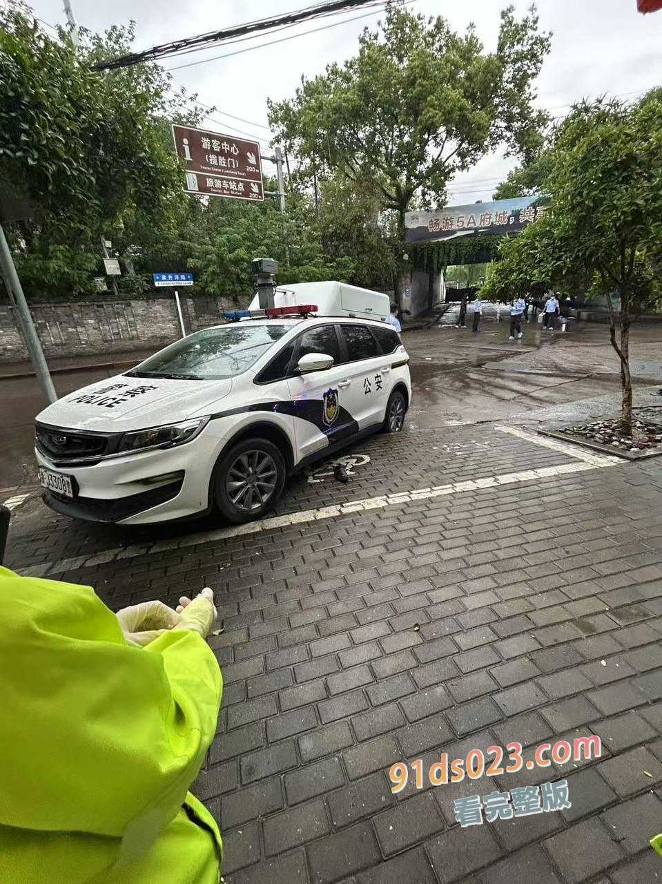 浙江省台州市临海古城附近发生警匪枪战，网传为团伙作案，涉案人员疑从东南亚返回 图1