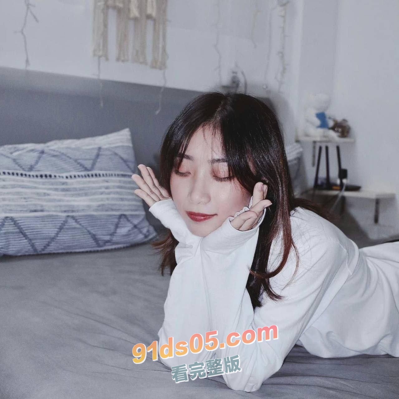 河北师范大学顶级校花女神 韩佳昕 韩佳昕 被男友调教成母狗屌丝心中的女神，富人的手里玩物