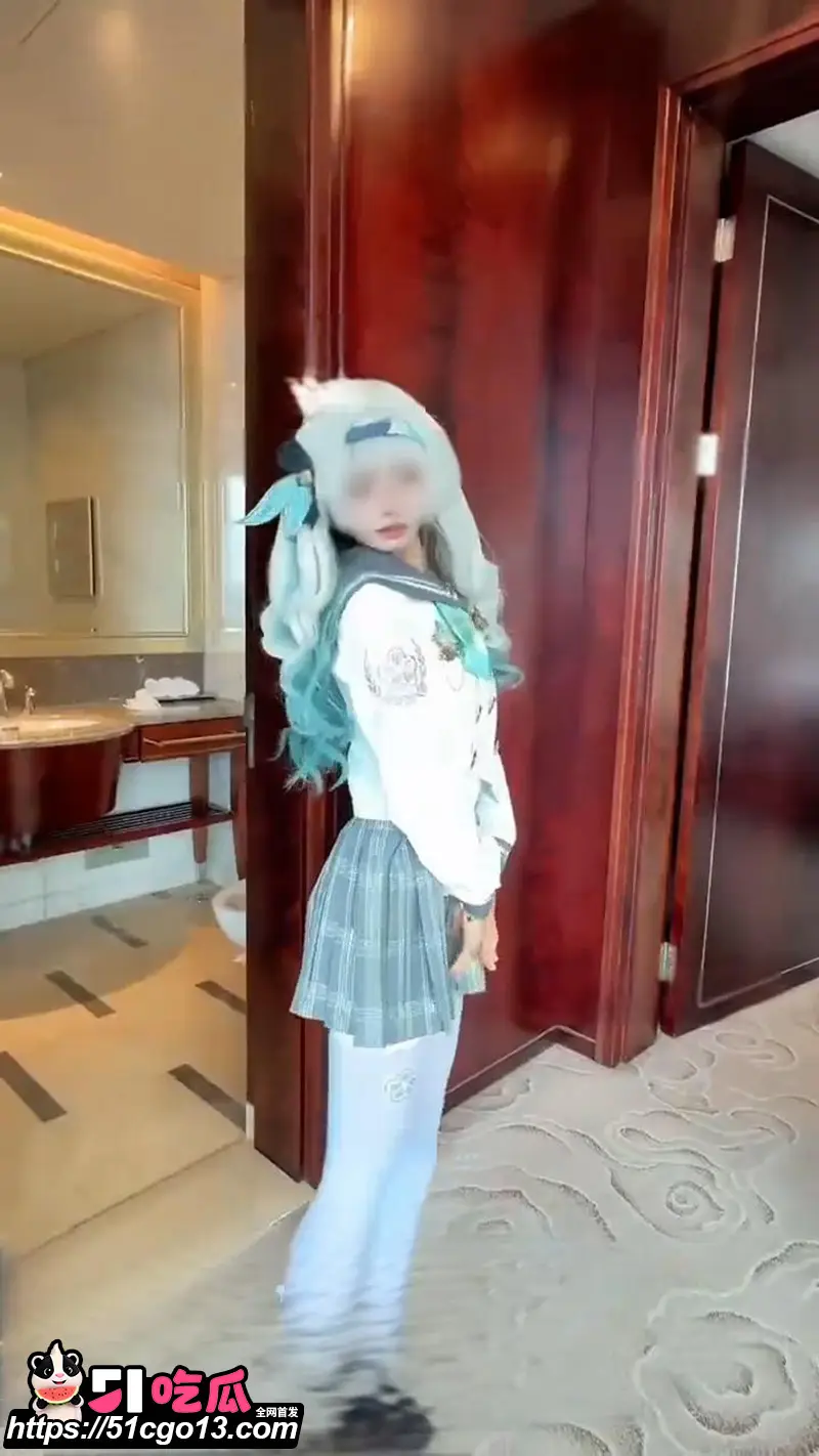 推特00后福利姬 铃木奈雪 约会Vlog 镜前后入打桩 骑乘榨精沉浸欲望之中！