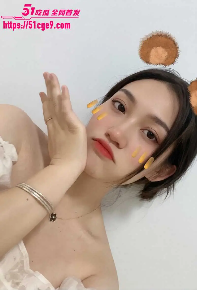 乱伦博主 我的长腿嫂子丝袜狗 婚前骗奸爆乳嫂子 被干的淫叫爸爸操我