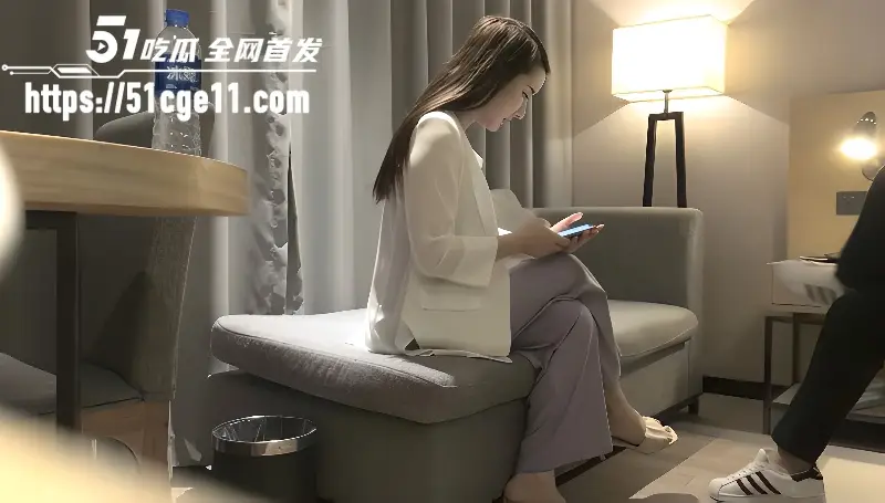 精品探花偷拍 长腿御姐自降身价 只求大屌插满骚穴 淫荡表现风骚入骨!