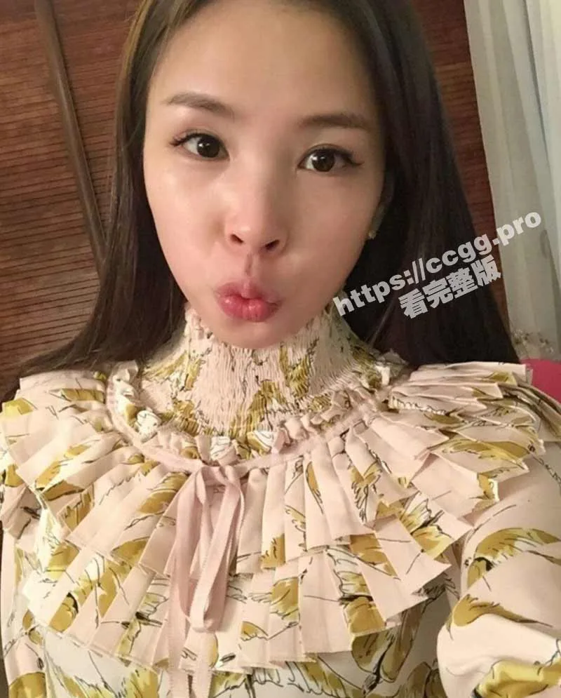 自拍泄密！上海27岁女教练 孙美婷 自拍视频遭渣男流出 口技一流 蜜桃臀很润！