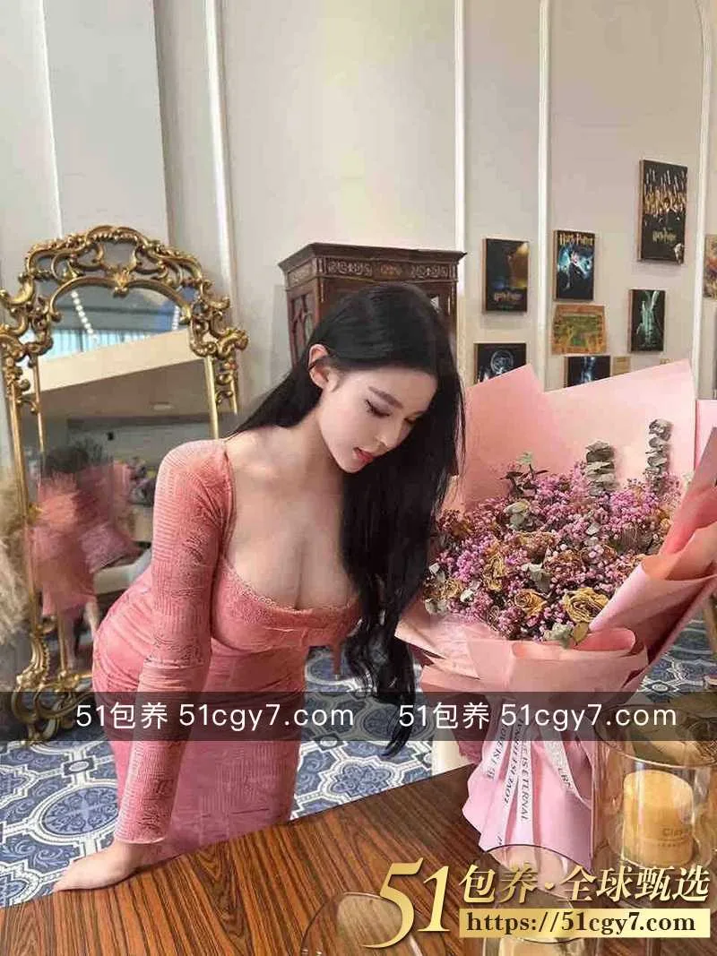 51包养 高端外围 | WSX032414 西安欧美身材丰满少妇 可御可纯配合度高 质量保真 假一赔十