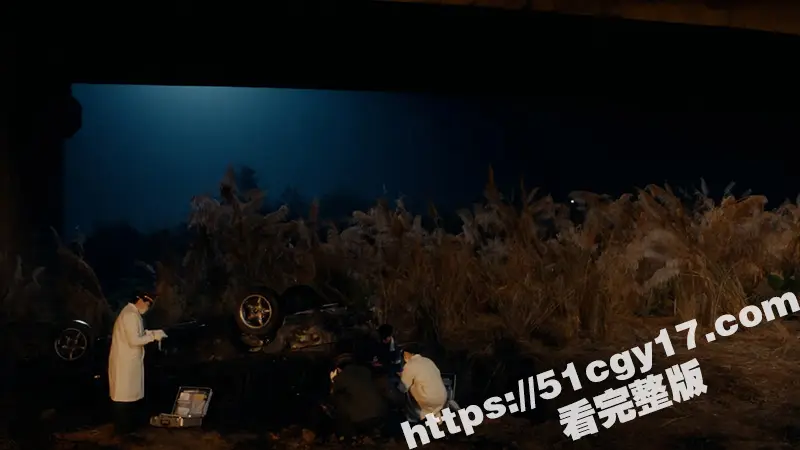 热播网剧《旗士》第五集 普通的围棋老师崔业 因一场意外卷入罪案 逐步走向犯罪之路！