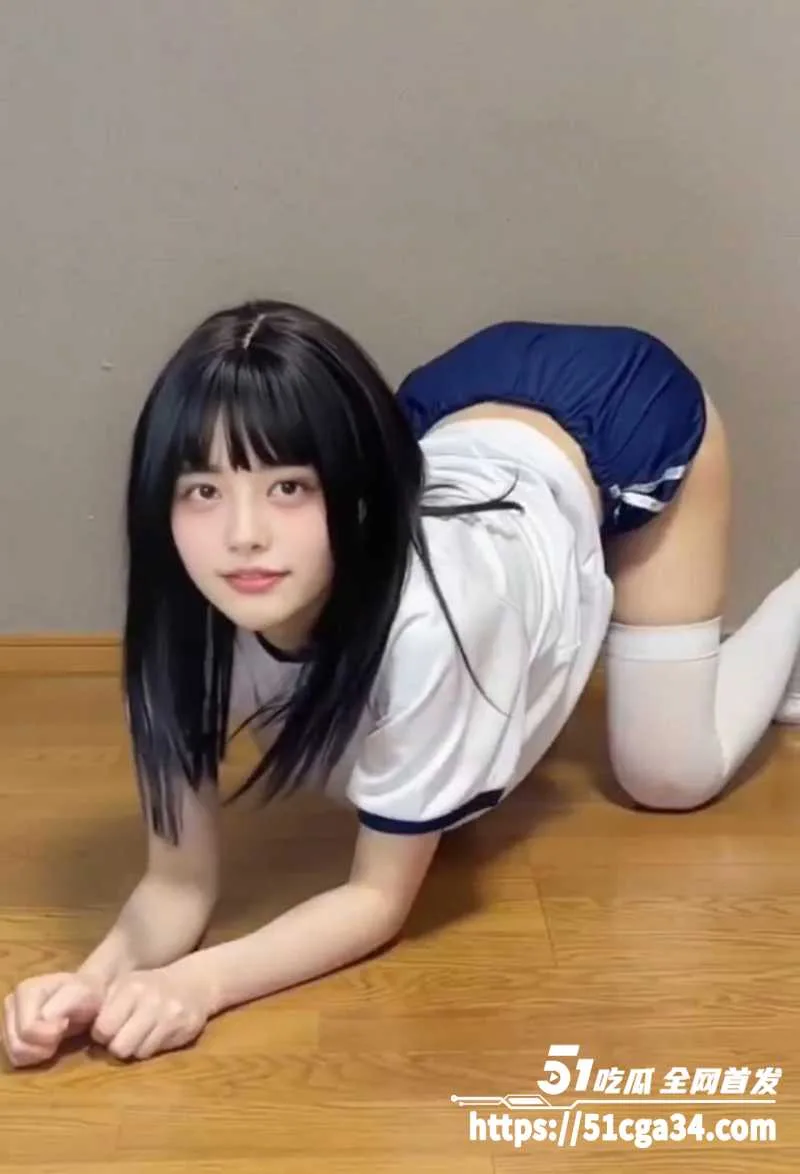 日本少女示范性爱动作教学视频 颜值超美清纯嫩妹 亲身示范骑乘后入足交 各种淫荡姿势让人大饱眼福！
