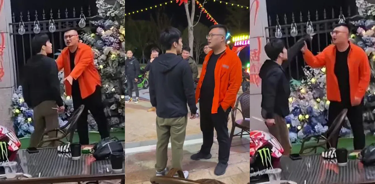 小米su7撞摩托车事件完整版!小米su7单刀赴会VS摩托佬 被激怒后持刀伤人撞毁多辆机车 现场视频曝光