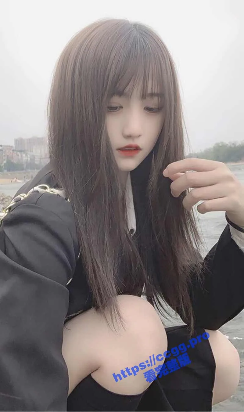超粉嫩白虎美女!富二代调教私人玩物 乖巧可爱 又纯又欲 萌萌的外表下渴望狂野的性爱 【25分钟】