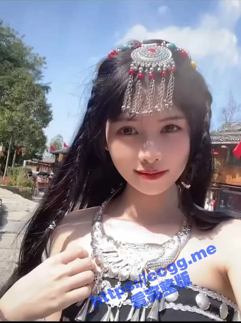 云南瑶山清纯嫩妹 蔡亿佳 为追求刺激楼梯间啪啪 胯下侍奉口技十分精湛！