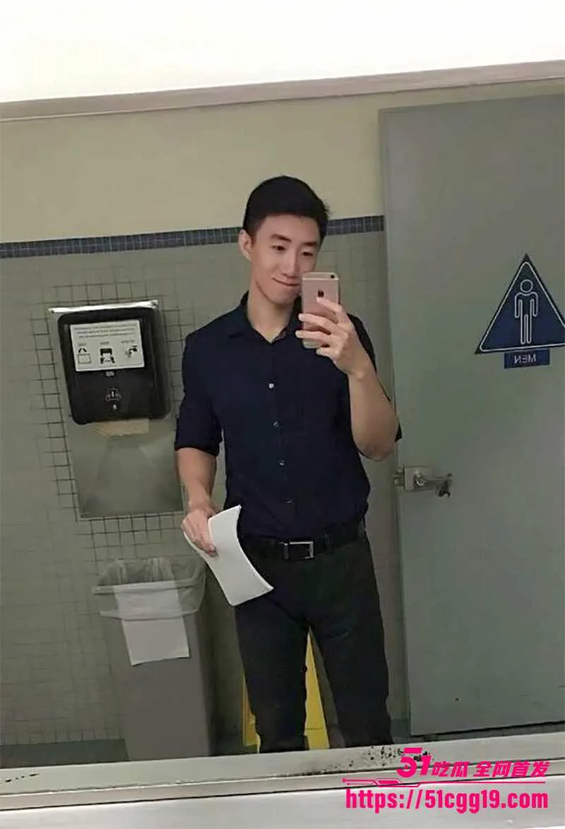 留学圈炮神 黄宇辰 风流倜傥操遍嫩妹人妻 性福巅峰竟玩火惹上狠人 惨遭报复刀割骚屌 重口视频流出让人不寒而栗!