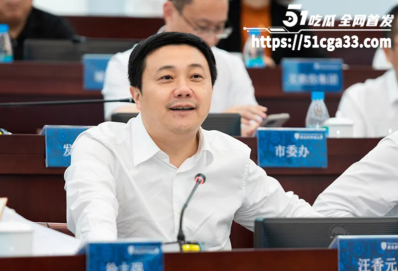 江苏省太仓市委书记 汪香元 落马 包养43个情人 捧红明星王有晴 睡团委书记汪倩倩 一手打造村官后宫团!