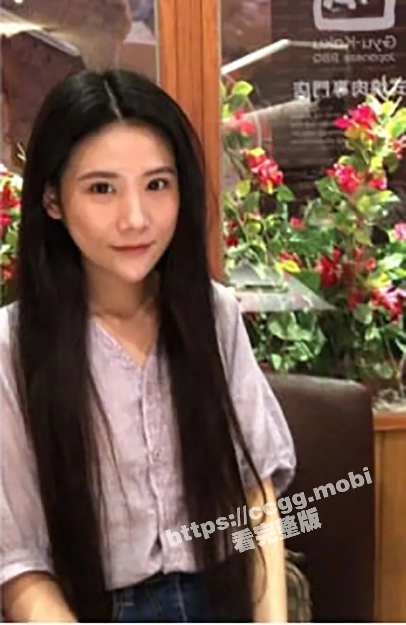 身材苗条反差高材生 小雅 约炮金主自拍流出 无毛B阴户超美内射全程露脸!