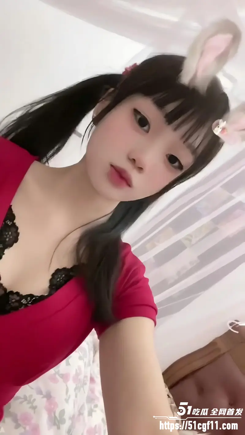 高颜值精神小妹 私密视频流出 透明阳具猛捣宫腔 爽到爱液喷溅娇喘不断!