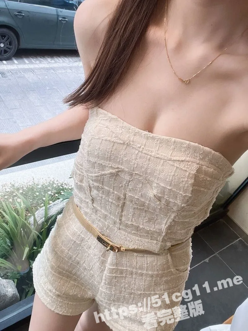 顶级约炮大神 专约00后嫩妹子 萝莉 洛丽塔 JK 仙女裙 嫩鲍 每个妹子真的都是嫩出水的那种