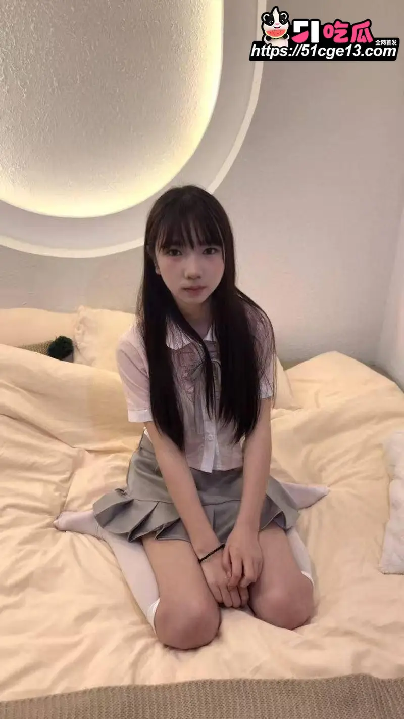 那些年操过的咯咯哒 长沙嫩妹 娟娟 刚下海逼紧水多 服务态度堪称一绝!