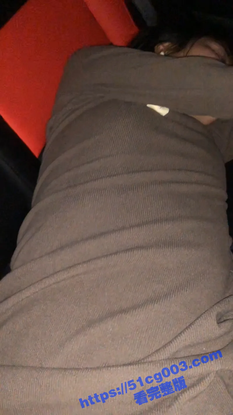 瓜友分享 真实醉奸大一校花学妹 最后还尿了她一脸！从那以后再也没有跟我喝过酒 微信好友也删了