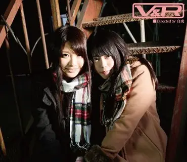 VRTM-136 誰も居ない自分達だけの秘密基地で隠れた秘めごと レズ女子校生2 長谷川夏樹 桜庭うれあ