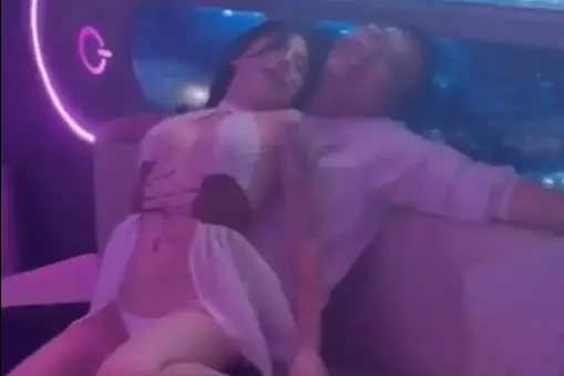 还是川妹子玩的开四川ktv坐台女的淫乱骚操作口交做爱裸舞淫乱派对非常刺激