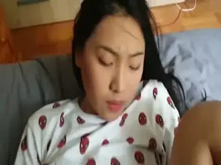 留学美女王X莉_性爱自拍啪啪泄密流出,_肏完嫩穴还射她脸上舔干净