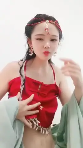 STP25749 单亲妈妈-媚儿不清纯❤️:今天的鲜奶你们想喝吗,挤奶当早餐喝,母乳滋润阴道,三洞齐开,肛门插得好舒服,叫声淫荡!~STP25749