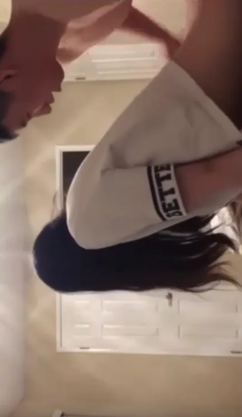 ️ucsd绿帽门㊙️vince约炮在美留学反差眼镜婊程雅琪自拍