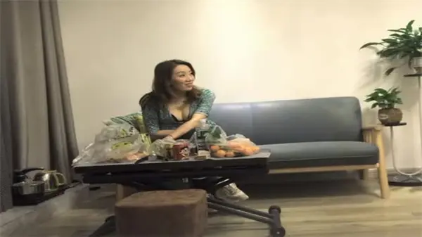 店长强力推荐:熟女人妻极品尤物探花约战,精彩刺激!