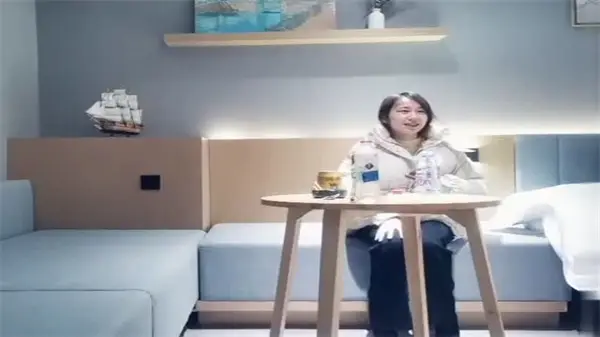 文轩探花系列：极品淫荡妹子！巨乳翘臀骚穴狂浪，被操到欲仙欲死！