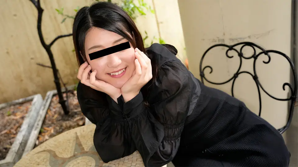 10musume 032925_01 丰满小胸美女激情红唇口交侍奉!