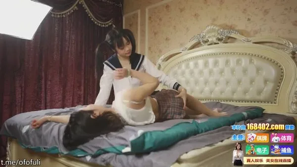 百合福利 美模互吻互舔捆绑互玩-变态